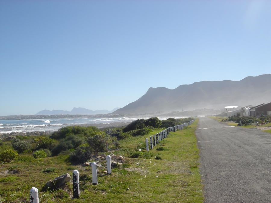 5 Bedroom Property for Sale in Sandbaai Western Cape